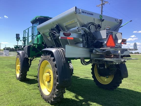 Image of John Deere 400R equipment image 3