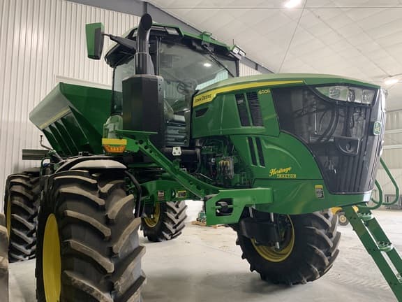 Image of John Deere 400R equipment image 4