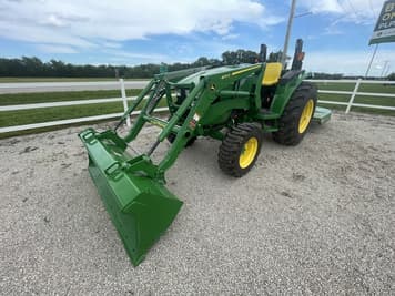 Main image John Deere 4044M