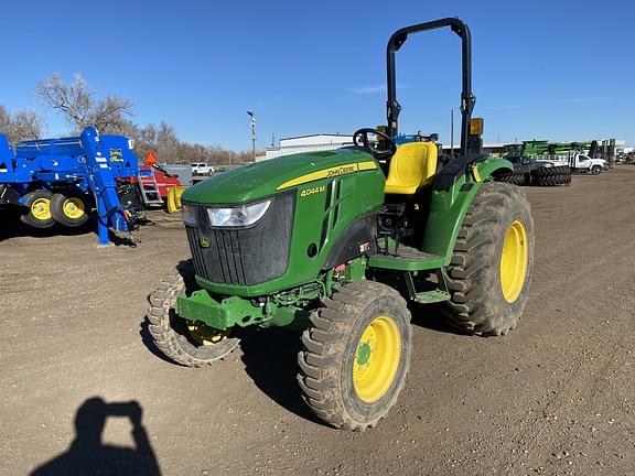 Image of John Deere 4044M equipment image 1