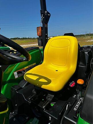 Image of John Deere 4044M equipment image 2