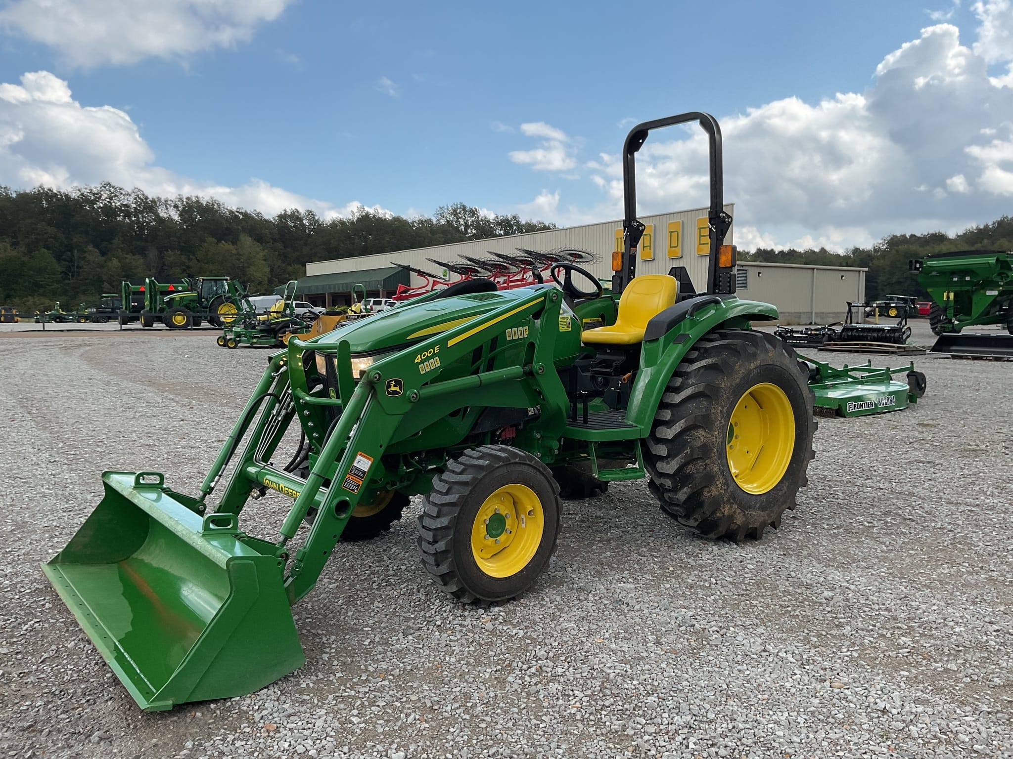 2024 John Deere 4044M Equipment Image0