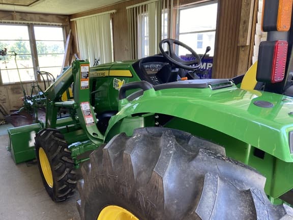 Image of John Deere 4044M equipment image 1