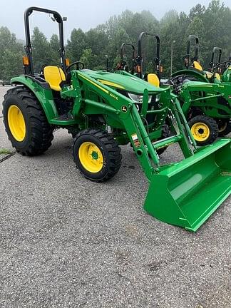 Image of John Deere 4044M equipment image 3