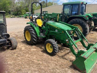 Image of John Deere 4044M equipment image 3