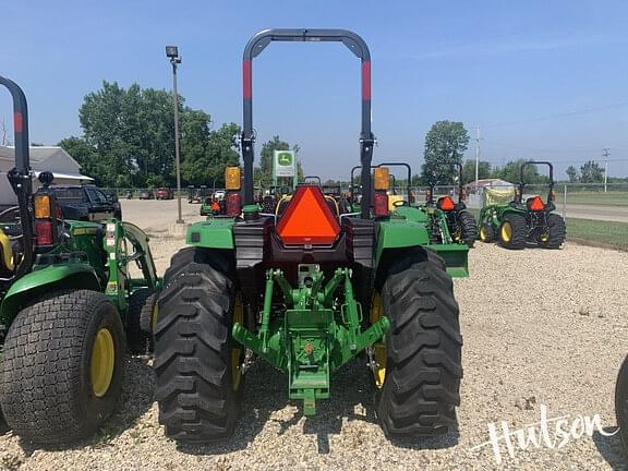 Image of John Deere 4044M equipment image 3