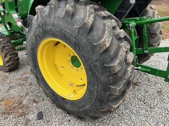 Image of John Deere 4044M equipment image 2