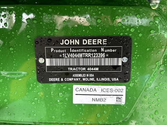 Image of John Deere 4044M equipment image 3