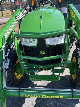 Image of John Deere 4044M equipment image 3