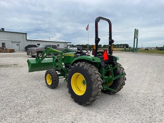 Image of John Deere 4044M equipment image 2