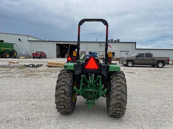 Image of John Deere 4044M equipment image 3