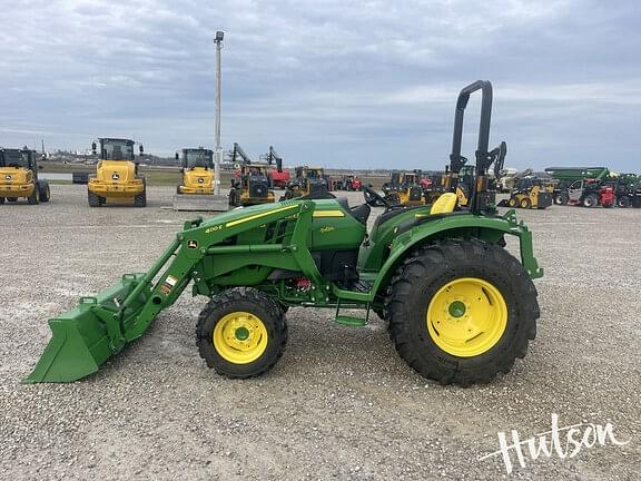 Image of John Deere 4044M equipment image 4