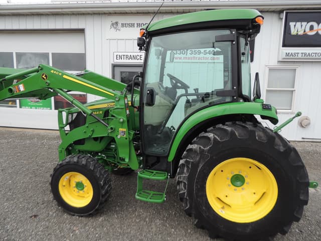 Image of John Deere 4044R equipment image 1
