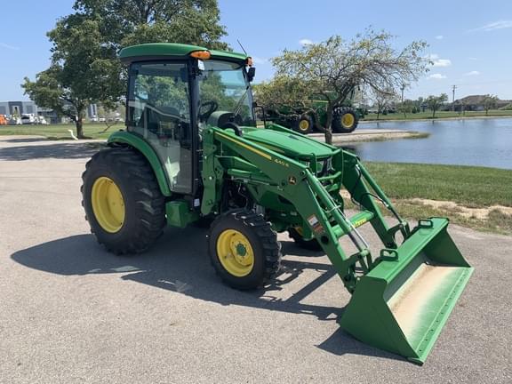 Image of John Deere 4044R equipment image 3