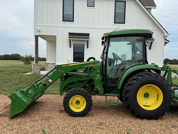 Image of John Deere 4044R equipment image 1