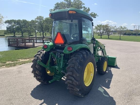 Image of John Deere 4044R equipment image 4