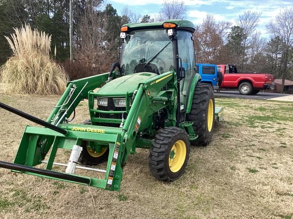 Image of John Deere 4044R equipment image 4