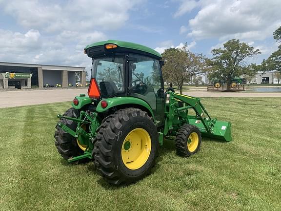 Image of John Deere 4044R equipment image 3