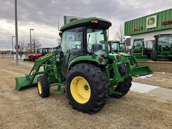 Image of John Deere 4044R equipment image 2