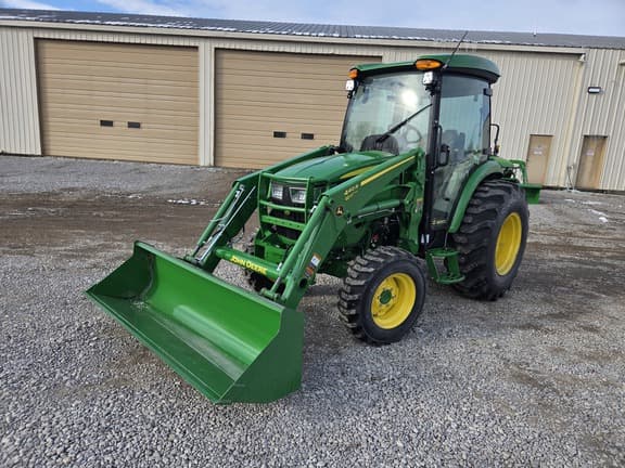 Image of John Deere 4044R equipment image 1