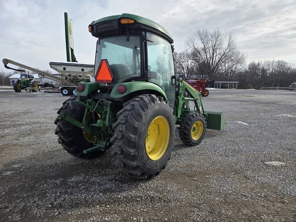 Image of John Deere 4044R equipment image 4