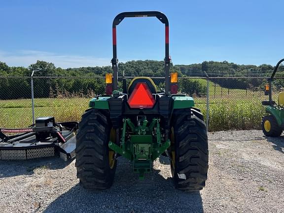 Image of John Deere 4044R equipment image 2