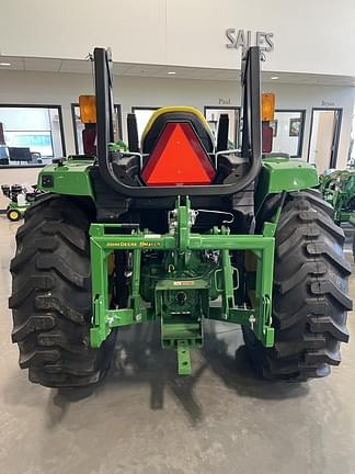 Image of John Deere 4044R equipment image 2