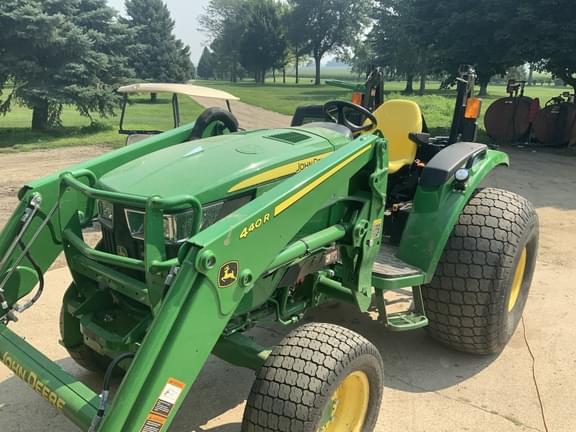 Image of John Deere 4044R equipment image 2