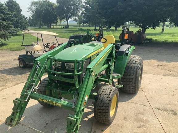 Image of John Deere 4044R equipment image 1