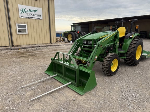 Main image John Deere 4044R