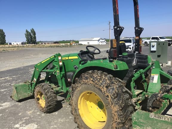 Image of John Deere 4044R equipment image 1