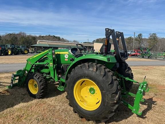 Image of John Deere 4044R equipment image 3