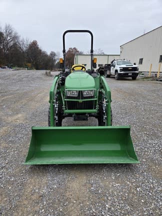 Image of John Deere 4044R equipment image 2