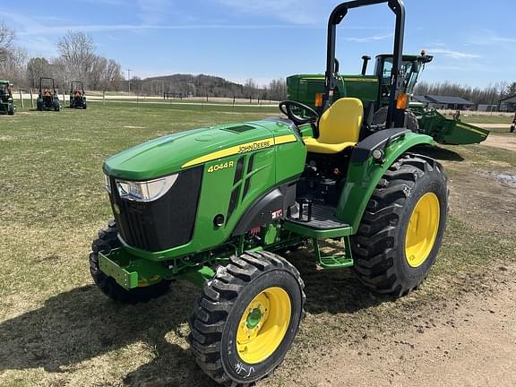Image of John Deere 4044R Image 0