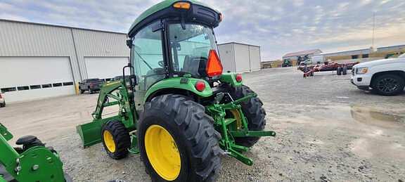 Image of John Deere 4044R equipment image 3