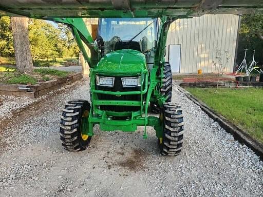 Image of John Deere 4044R equipment image 3