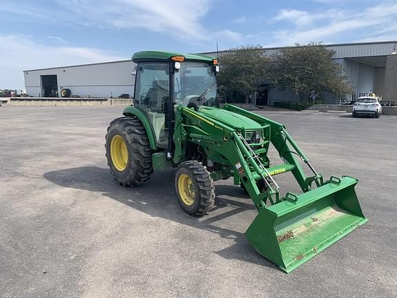 Image of John Deere 4044R equipment image 2