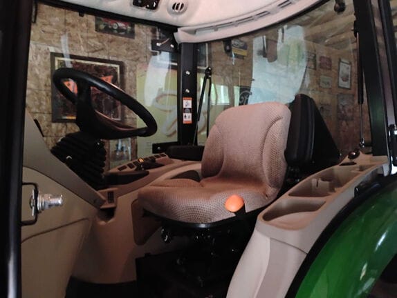 2024 John Deere 4044R Equipment Image0