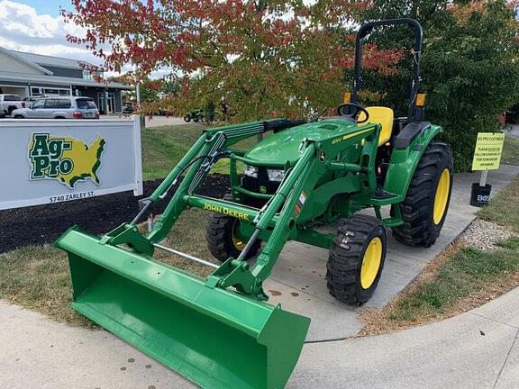 Image of John Deere 4052M equipment image 1