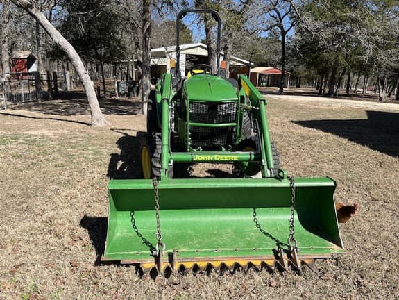 Image of John Deere 4052M equipment image 2