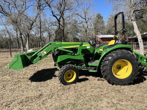 Image of John Deere 4052M Primary image