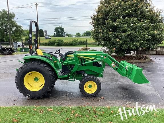 Image of John Deere 4052M equipment image 2