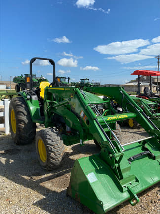 Image of John Deere 4052M equipment image 1