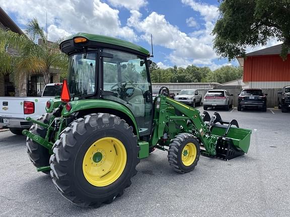 Image of John Deere 4052R equipment image 3