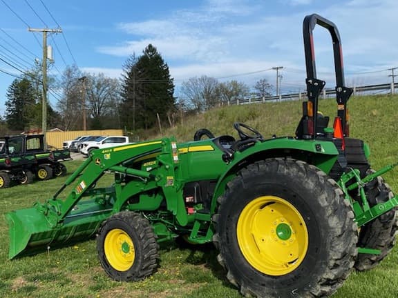 Image of John Deere 4052R equipment image 1