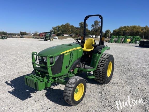 Main image John Deere 4052R