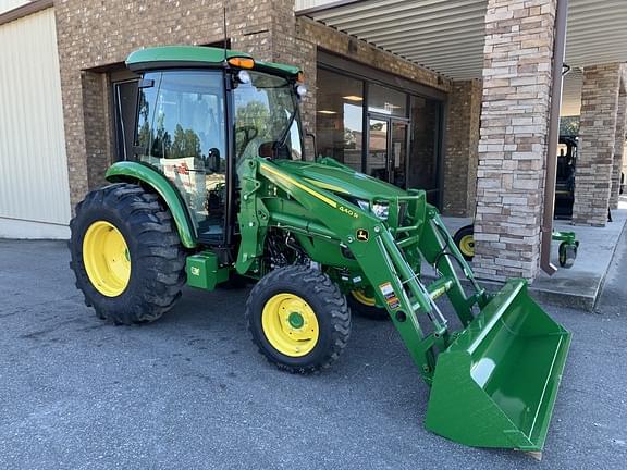 Image of John Deere 4052R equipment image 3