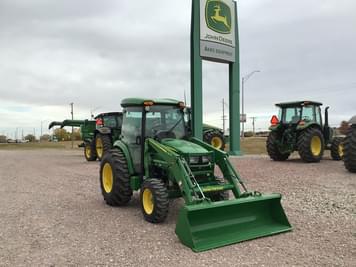 Main image John Deere 4052R