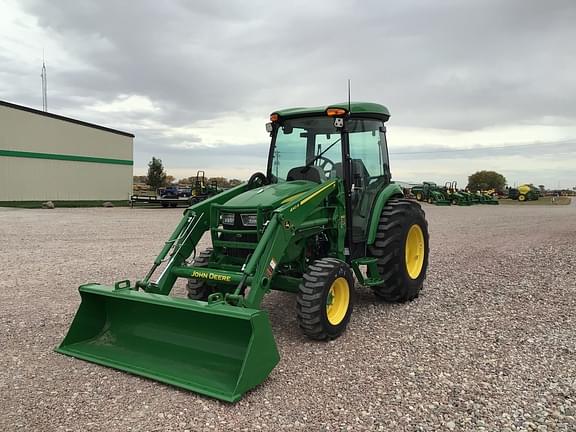 Image of John Deere 4052R equipment image 2