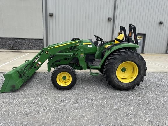 Image of John Deere 4052R equipment image 2